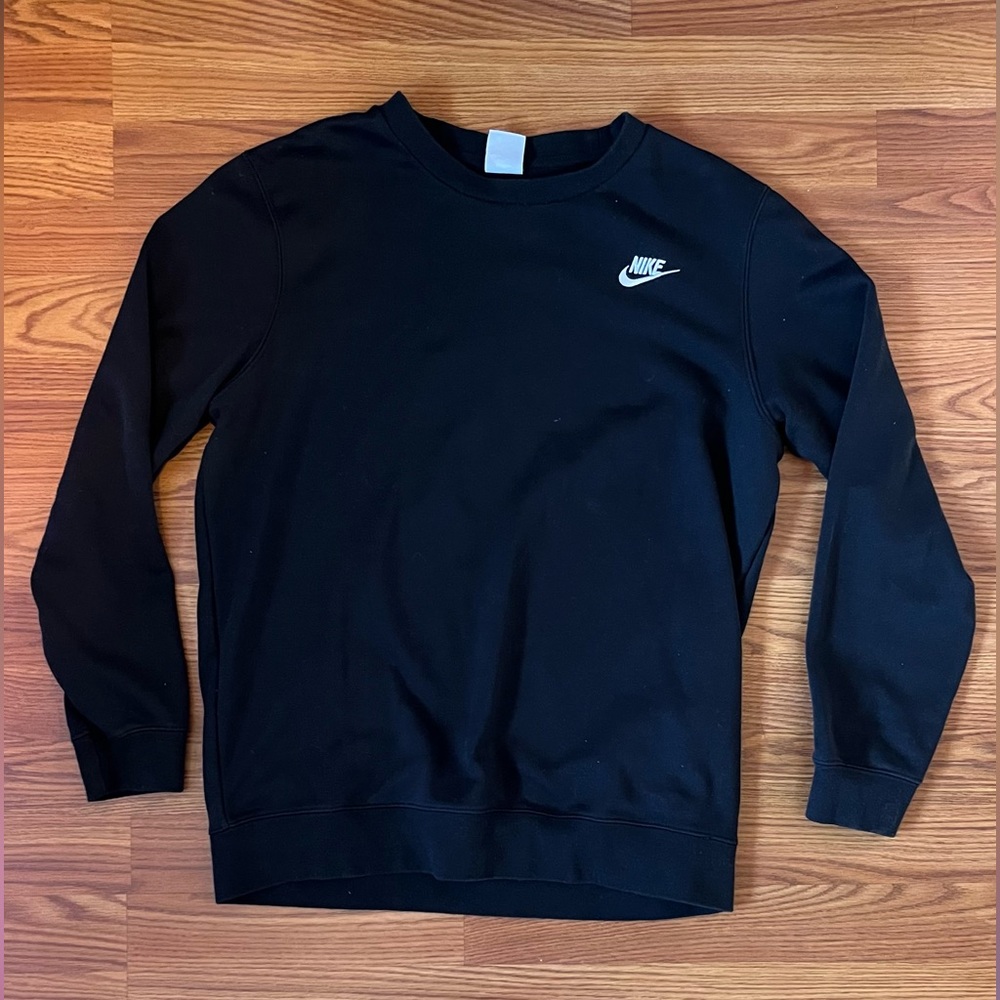 Black Nike Crewneck Sweater